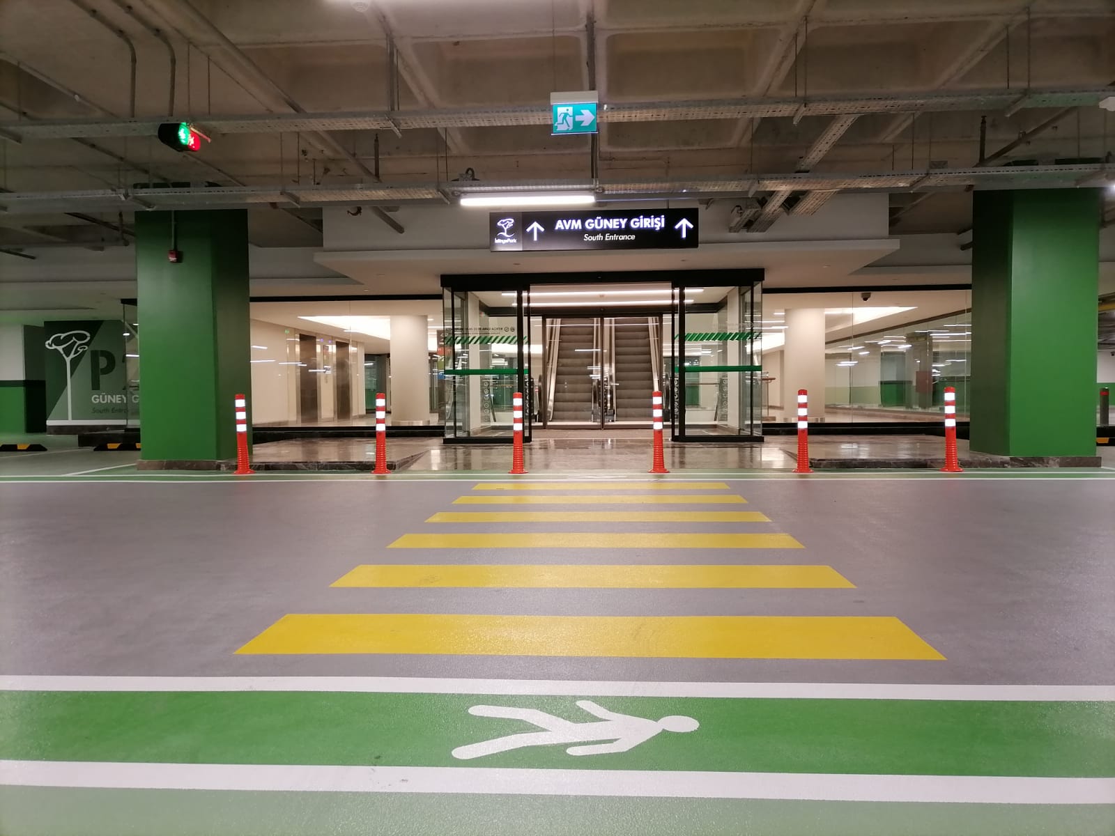 Otopark Boyama Çizgi ve Yönlendirme Uygulamaları